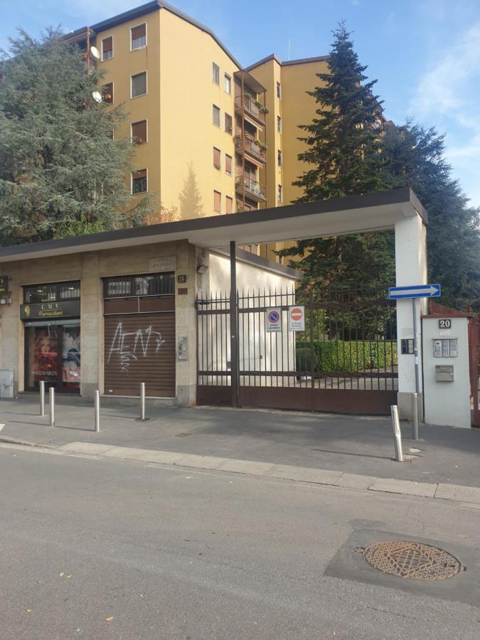 Maffucci 24 Bilocale Molto Spazioso E Moderno 밀라노 외부 사진